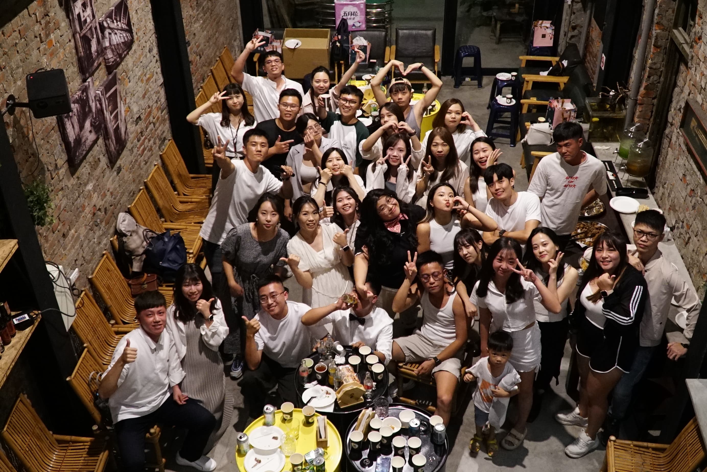 Ruins Bar 全場空間俯視